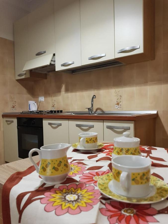 La Casa Di Rosa - Casa Vacanze Meta Luaran gambar